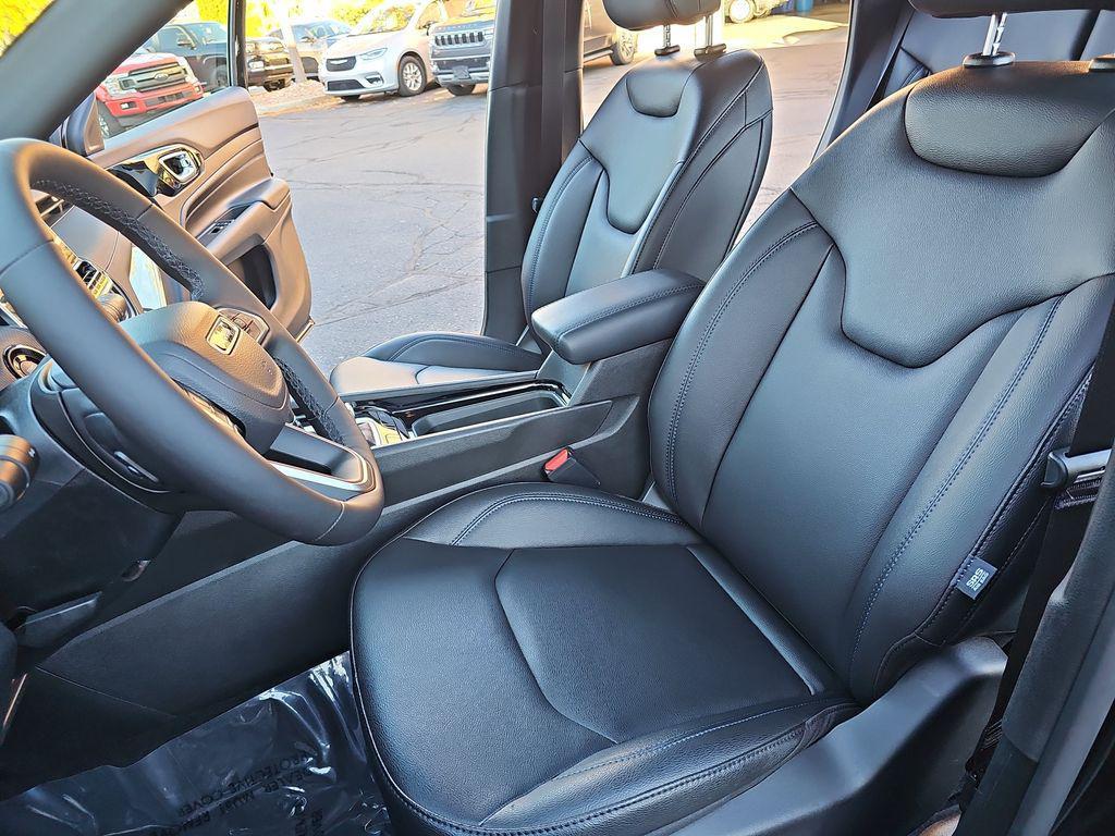 new 2026 Jeep Compass car, priced at $35,935