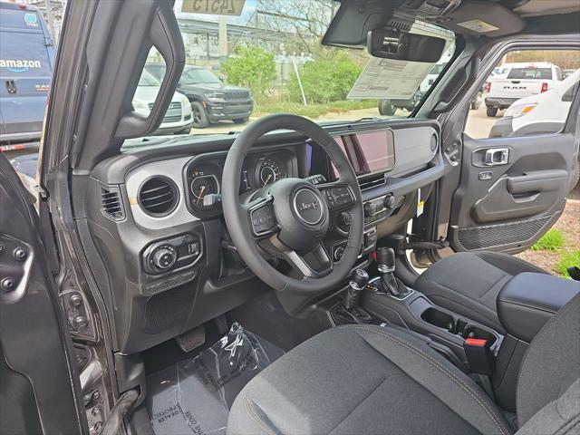 new 2025 Jeep Gladiator car, priced at $51,313