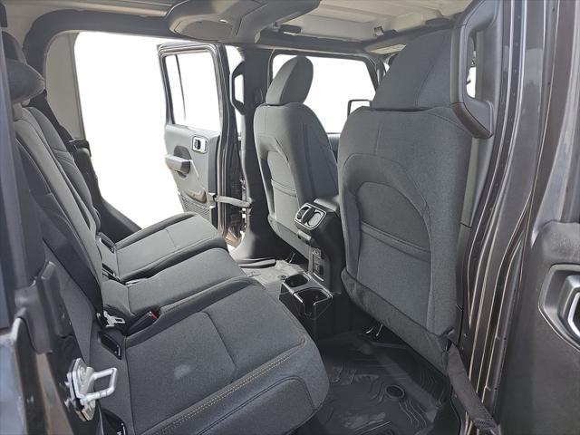 new 2025 Jeep Gladiator car, priced at $51,313