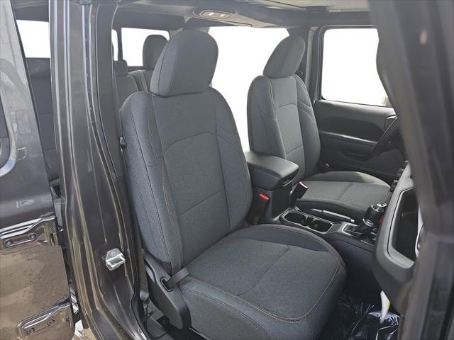 new 2025 Jeep Gladiator car, priced at $51,313