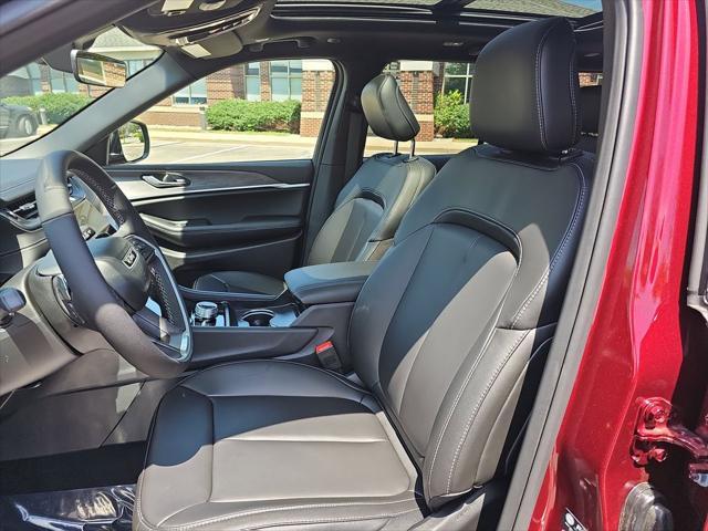 new 2025 Jeep Grand Cherokee car, priced at $46,866