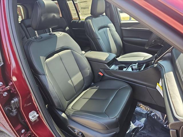 new 2025 Jeep Grand Cherokee car, priced at $46,866