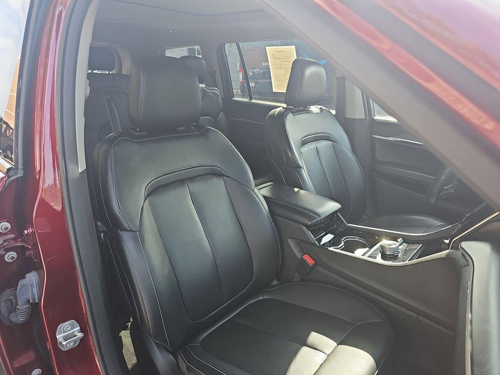 used 2021 Jeep Grand Cherokee L car, priced at $30,498