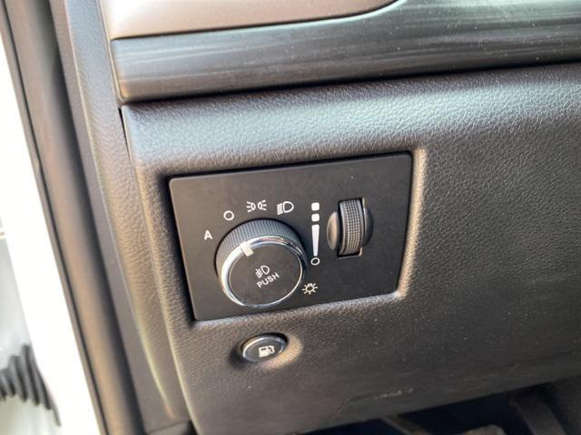used 2019 Jeep Grand Cherokee car, priced at $17,900