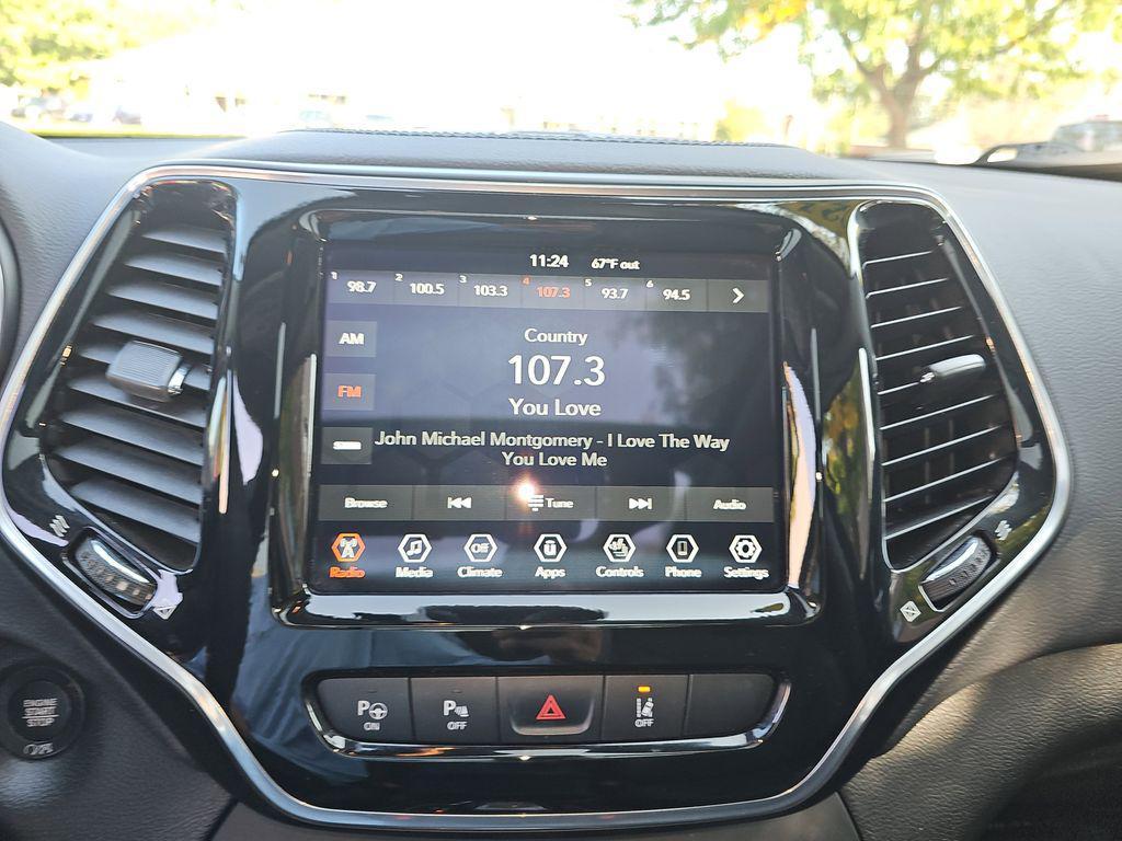 used 2021 Jeep Cherokee car, priced at $20,500