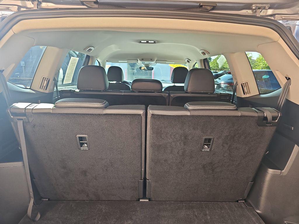 used 2025 Volkswagen Atlas car, priced at $35,500