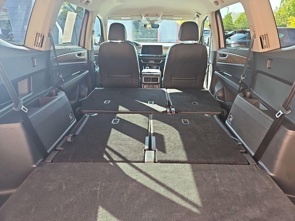 used 2025 Volkswagen Atlas car, priced at $35,500