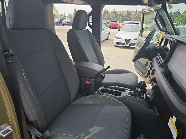 new 2025 Jeep Gladiator car, priced at $49,727
