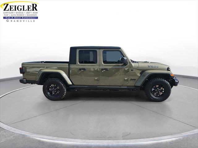 new 2025 Jeep Gladiator car, priced at $49,727