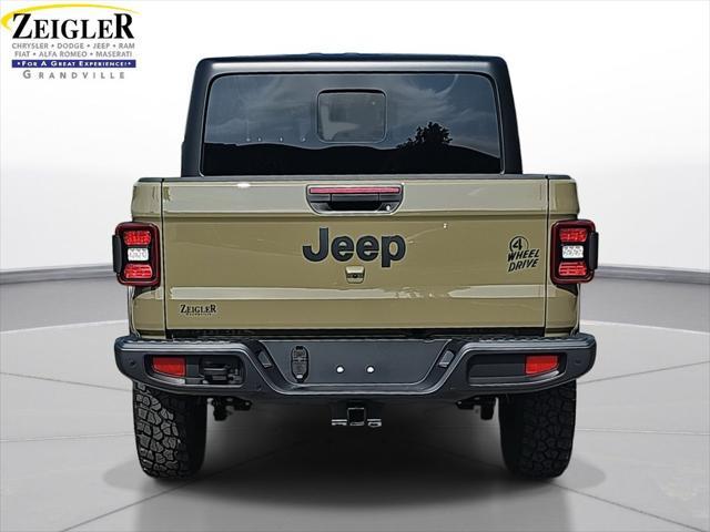 new 2025 Jeep Gladiator car, priced at $49,727
