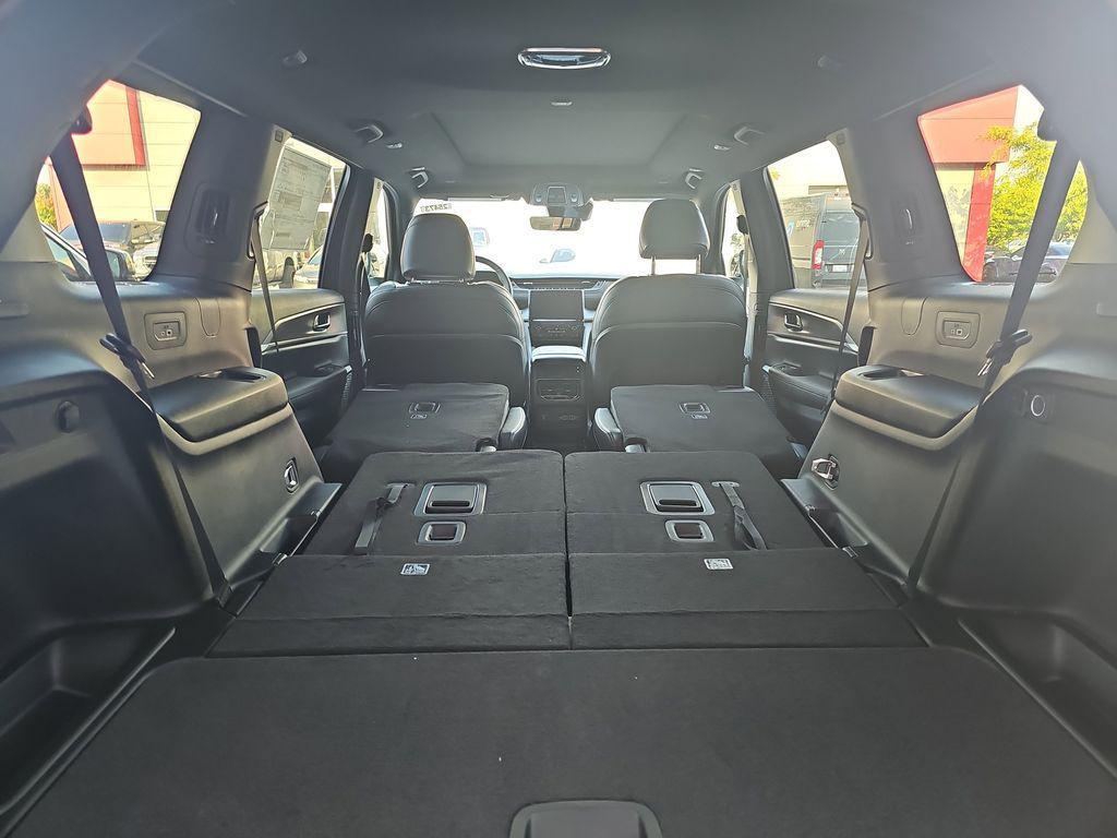 new 2025 Jeep Grand Cherokee L car, priced at $46,454