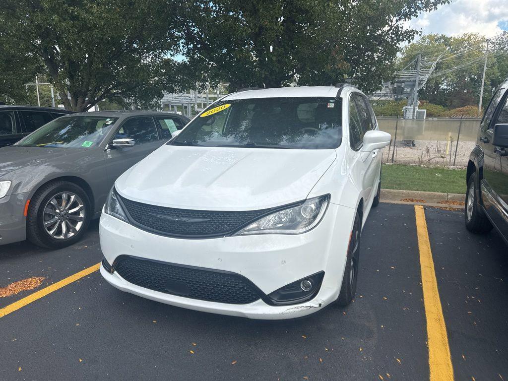 used 2020 Chrysler Pacifica car, priced at $25,000