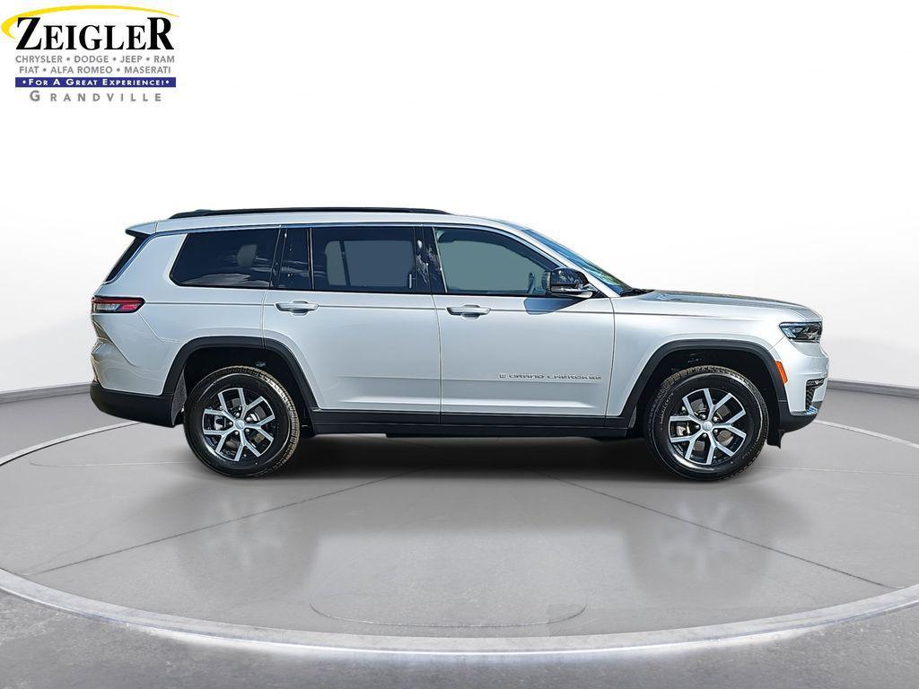 new 2025 Jeep Grand Cherokee L car, priced at $45,056