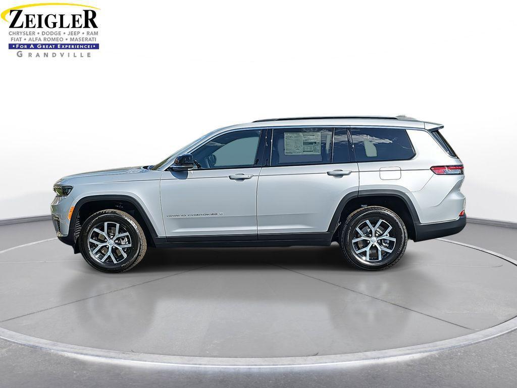 new 2025 Jeep Grand Cherokee L car, priced at $45,056