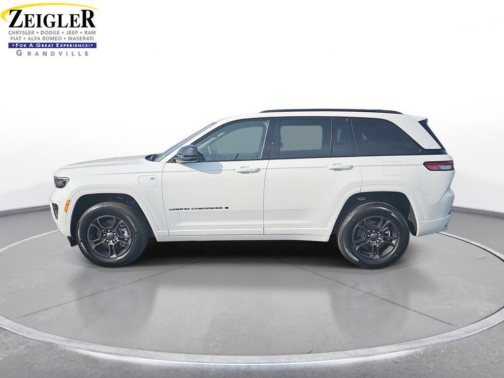 used 2025 Jeep Grand Cherokee 4xe car, priced at $44,000