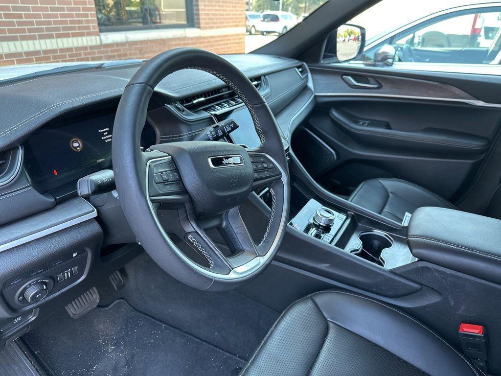 used 2025 Jeep Grand Cherokee 4xe car, priced at $46,997
