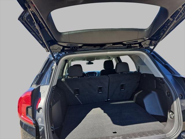used 2024 GMC Terrain car, priced at $25,900