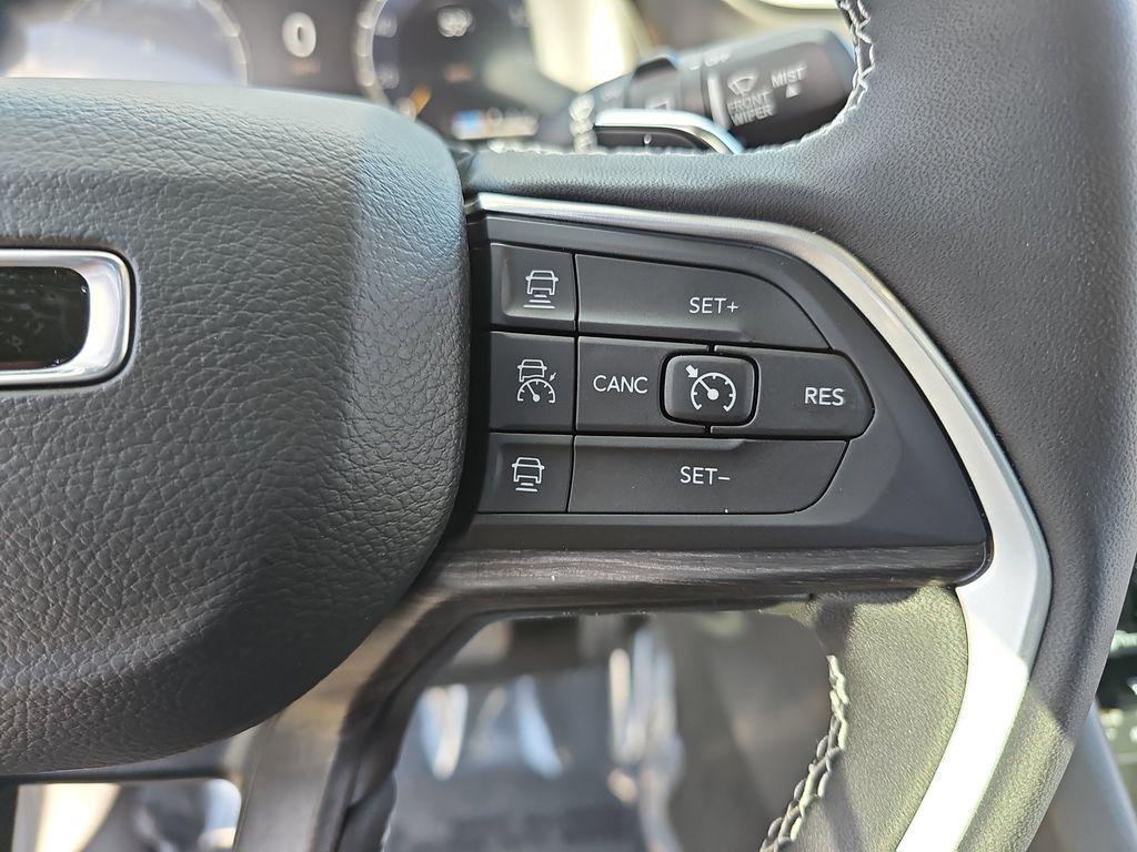 new 2025 Jeep Grand Cherokee L car, priced at $44,454