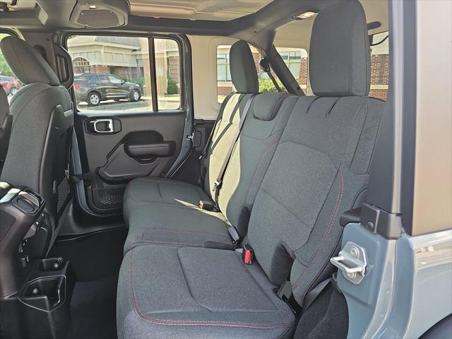 new 2025 Jeep Wrangler car, priced at $55,748