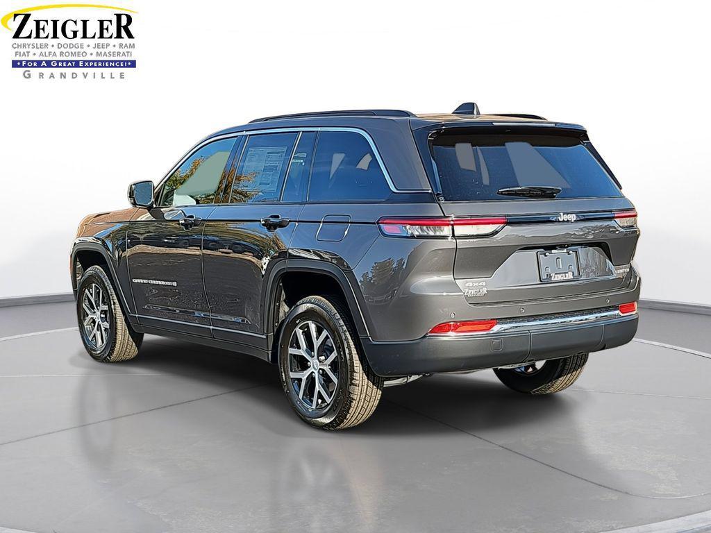 new 2025 Jeep Grand Cherokee car, priced at $44,431