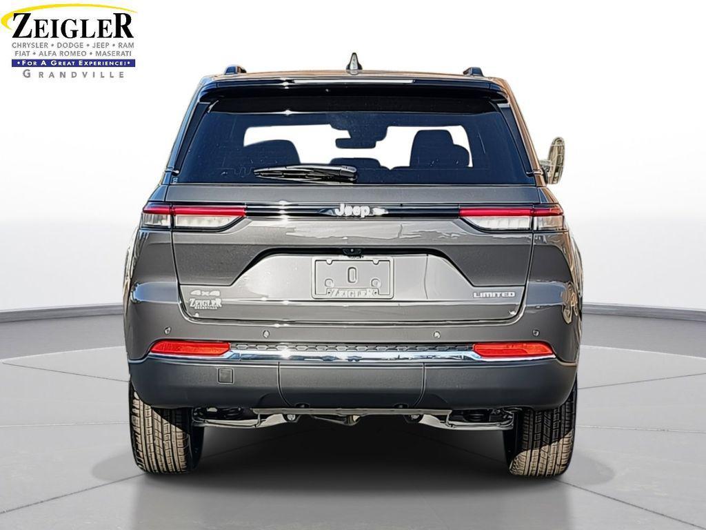 new 2025 Jeep Grand Cherokee car, priced at $44,431