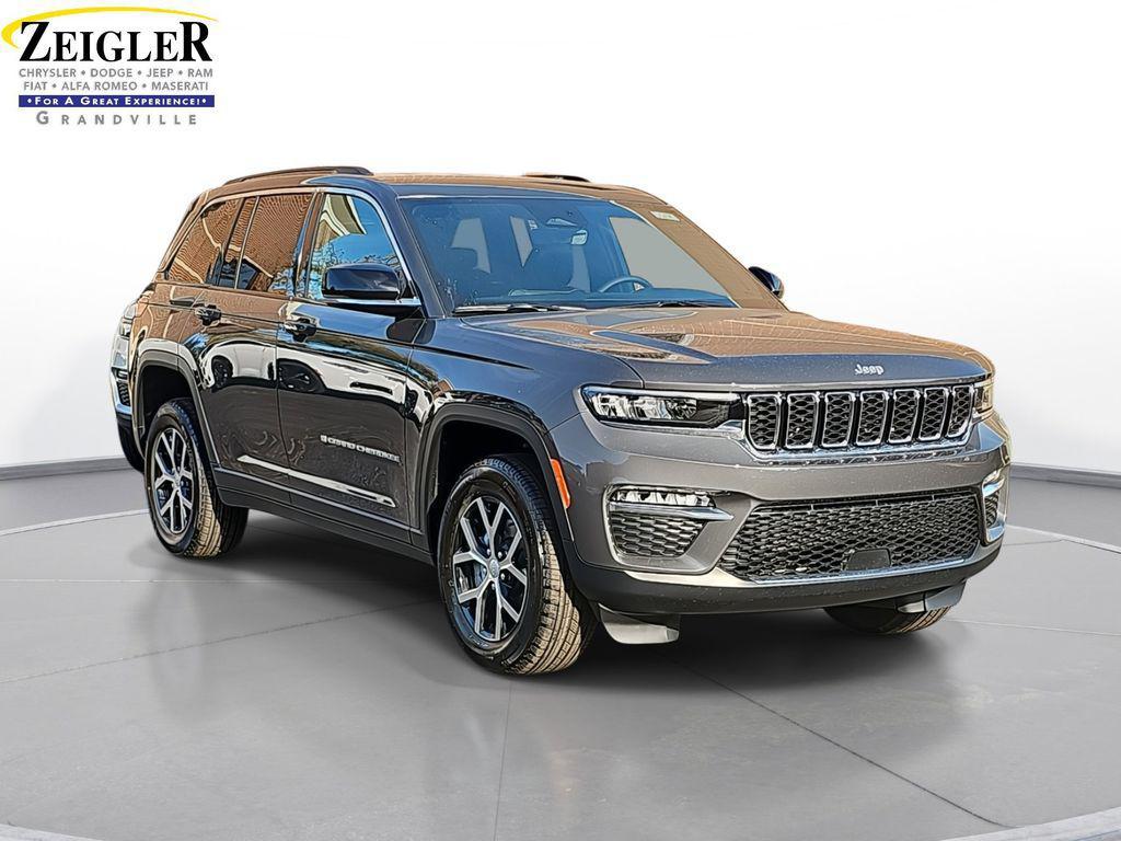 new 2025 Jeep Grand Cherokee car, priced at $44,431