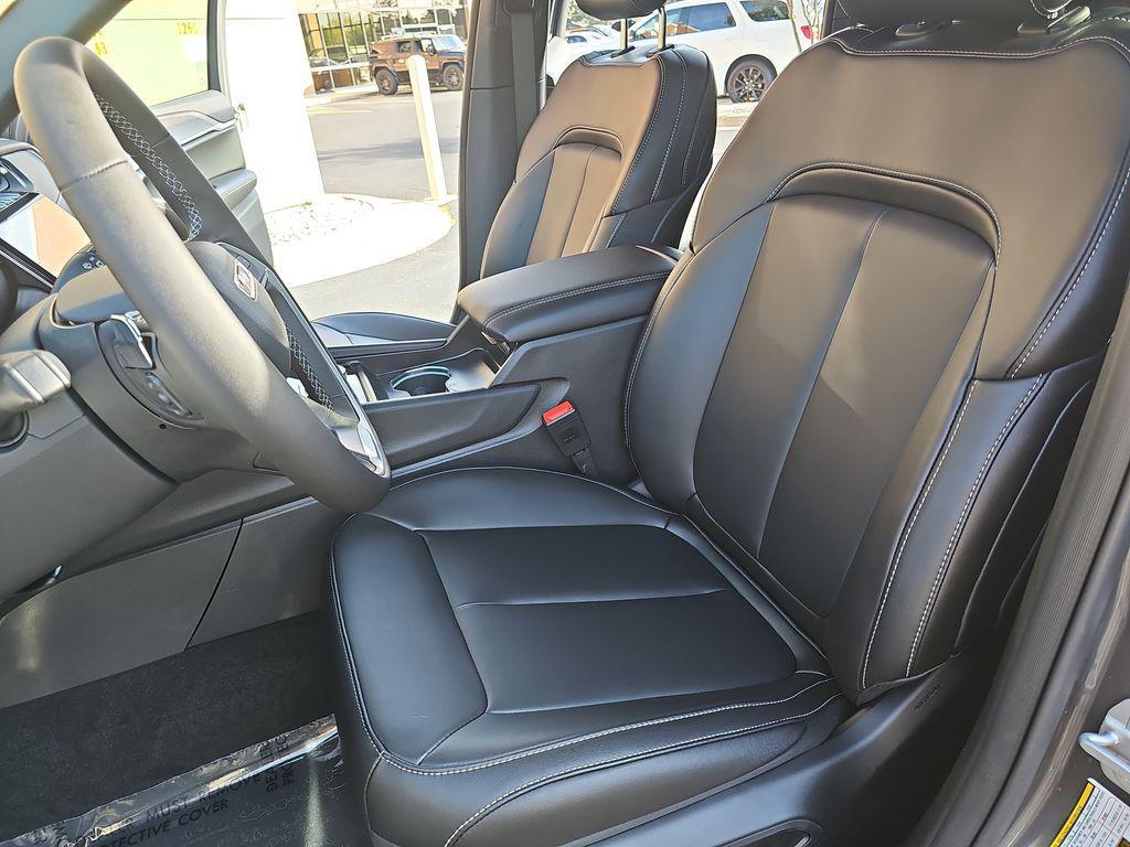 new 2025 Jeep Grand Cherokee car, priced at $44,431