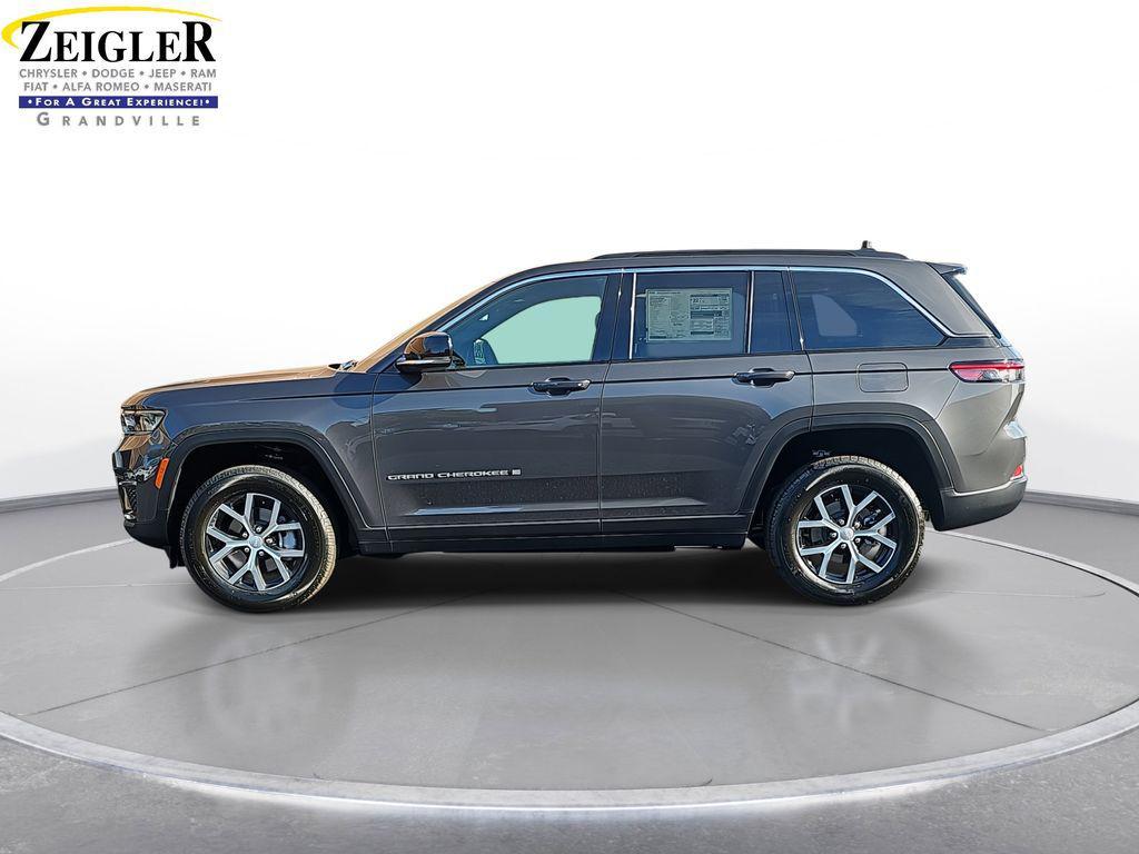 new 2025 Jeep Grand Cherokee car, priced at $44,431