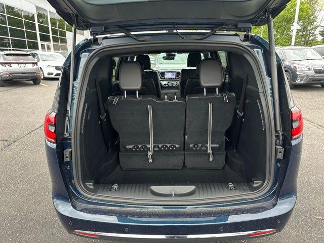 new 2025 Chrysler Pacifica car, priced at $42,247