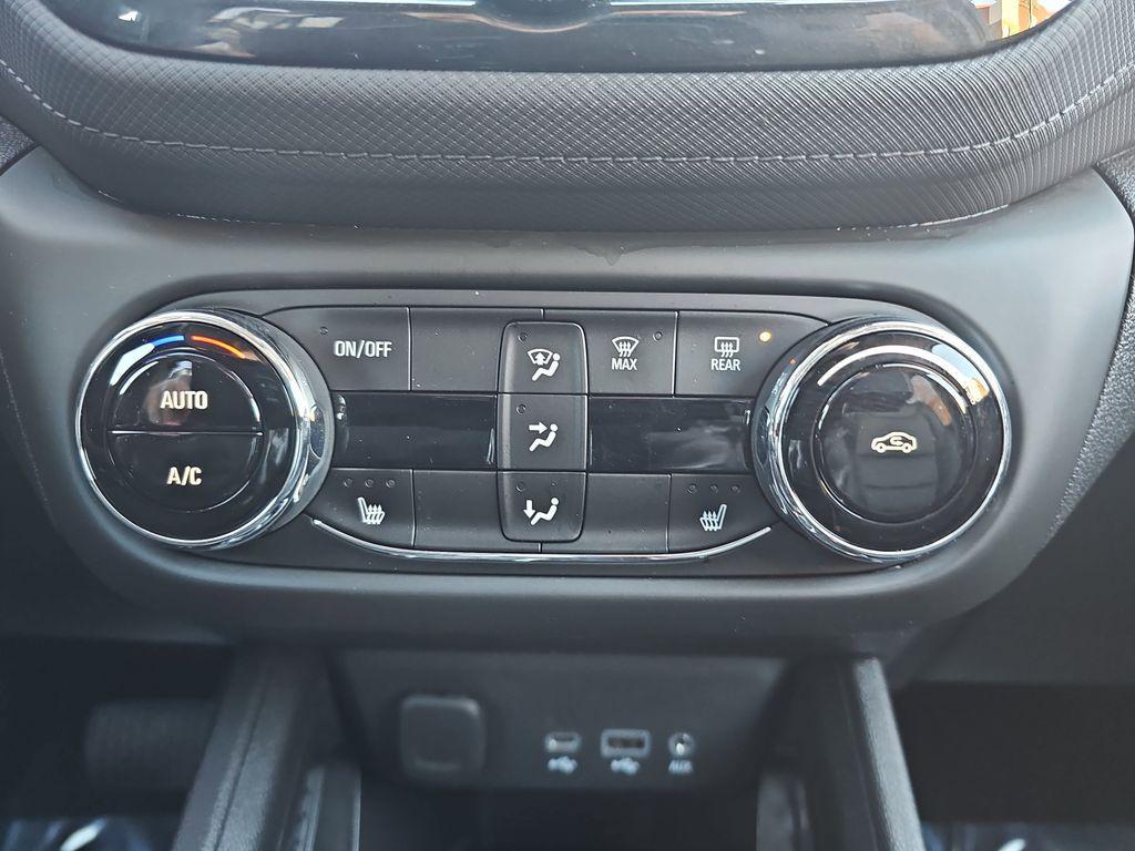 used 2021 Chevrolet TrailBlazer car, priced at $21,000