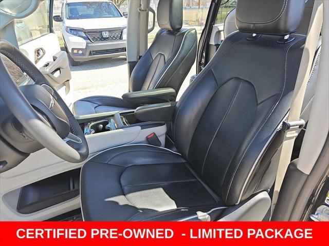 used 2023 Chrysler Pacifica car, priced at $28,000