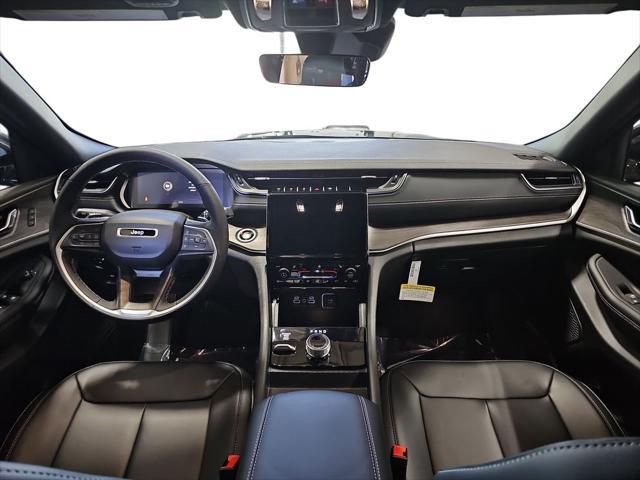 new 2025 Jeep Grand Cherokee car, priced at $45,126