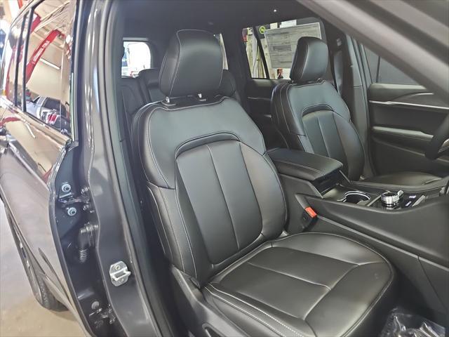 new 2025 Jeep Grand Cherokee car, priced at $45,126