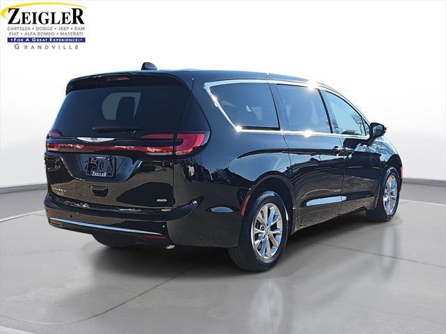 new 2025 Chrysler Pacifica car, priced at $41,835