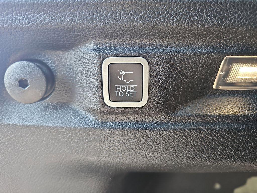used 2022 Jeep Grand Cherokee L car, priced at $30,500