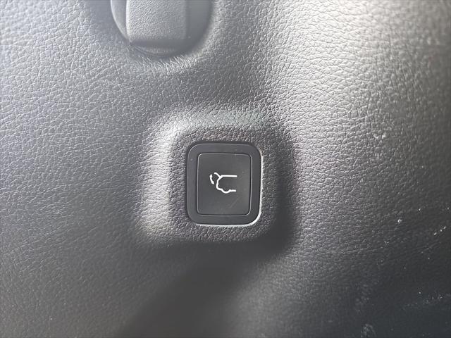 used 2022 Jeep Compass car, priced at $22,000
