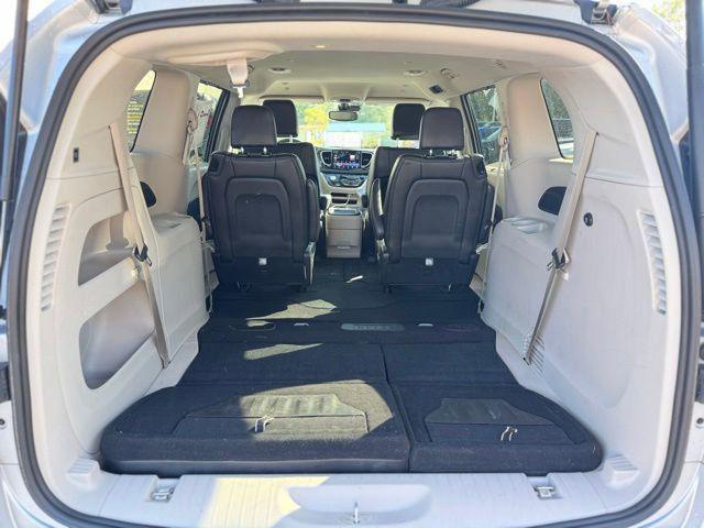 used 2024 Chrysler Pacifica car, priced at $35,000