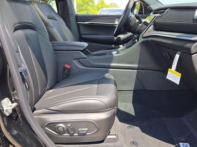 new 2025 Jeep Grand Cherokee L car, priced at $48,875