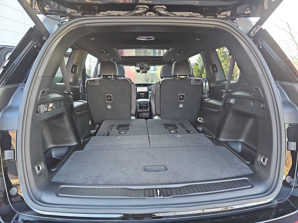 new 2025 Jeep Grand Cherokee L car, priced at $48,875