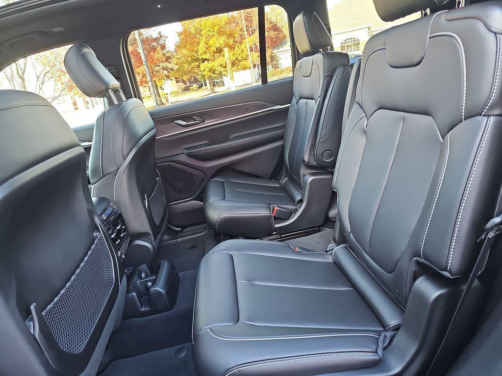 new 2025 Jeep Grand Cherokee L car, priced at $48,875