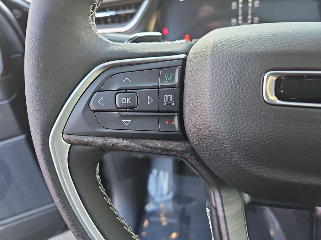 new 2025 Jeep Grand Cherokee L car, priced at $48,875