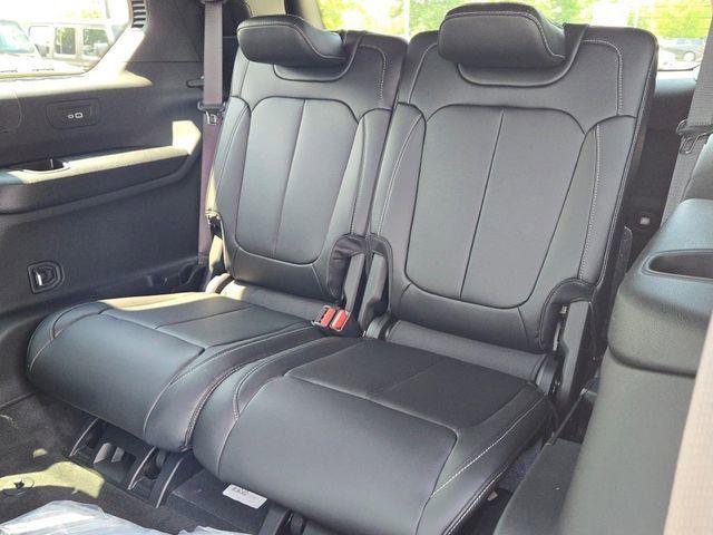 new 2025 Jeep Grand Cherokee L car, priced at $48,875