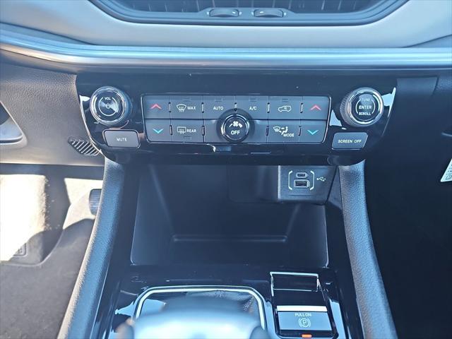 new 2025 Jeep Compass car, priced at $32,343