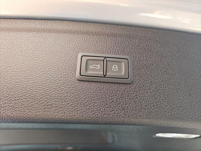 used 2020 Audi Q5 car, priced at $24,900