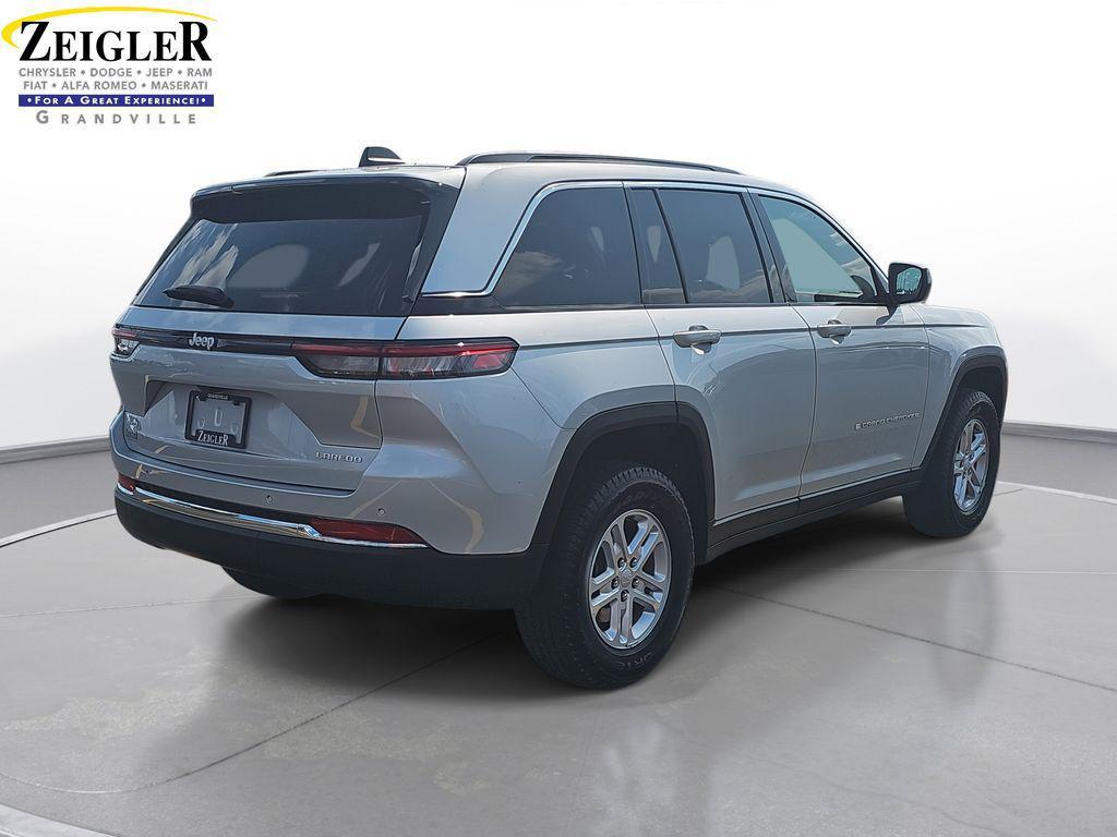 new 2025 Jeep Grand Cherokee car, priced at $41,190