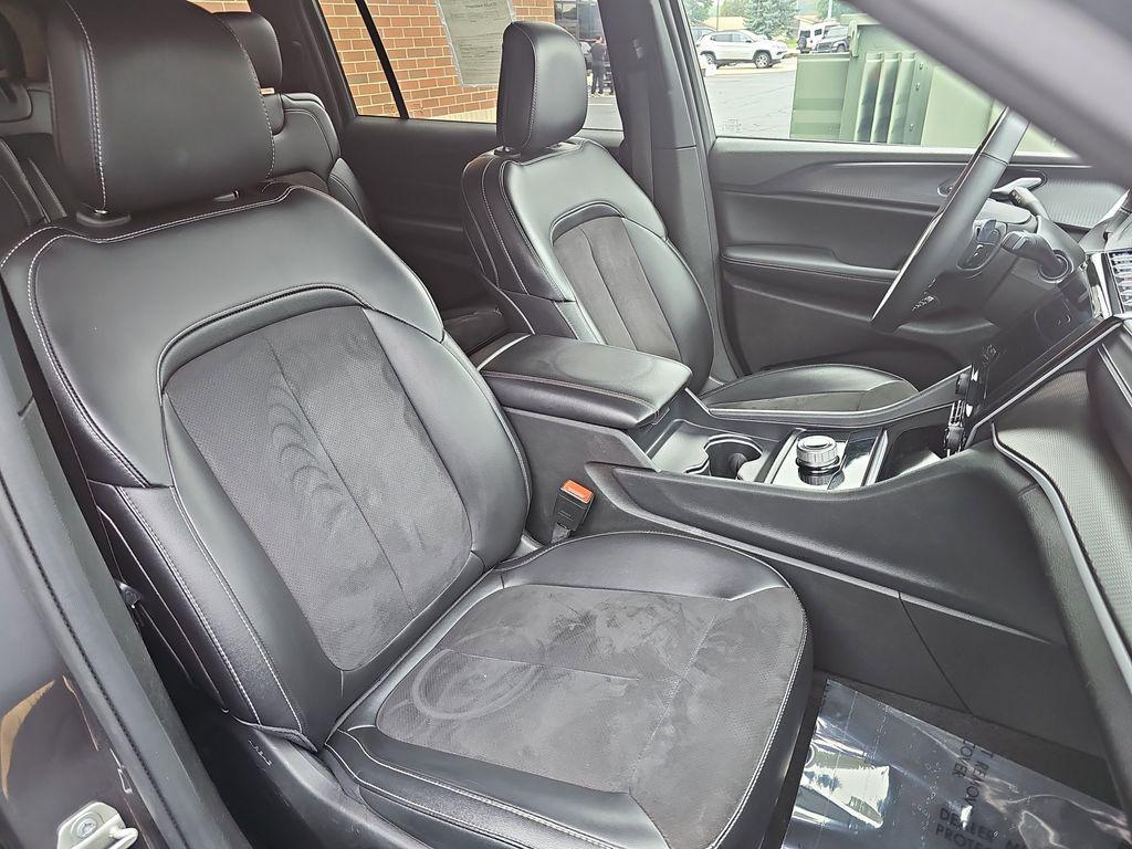 used 2023 Jeep Grand Cherokee L car, priced at $29,000