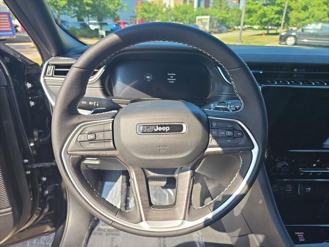 new 2025 Jeep Grand Cherokee car, priced at $48,371