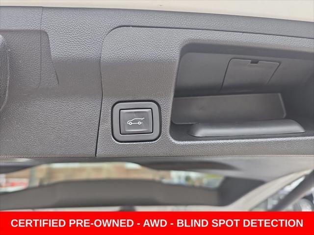 used 2023 GMC Acadia car, priced at $26,900