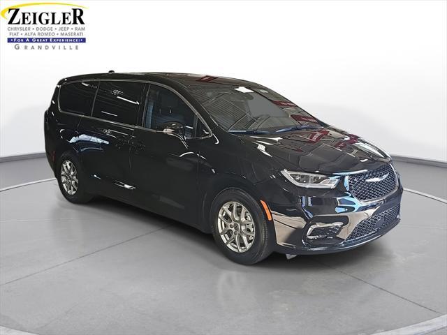 new 2025 Chrysler Pacifica car, priced at $38,111