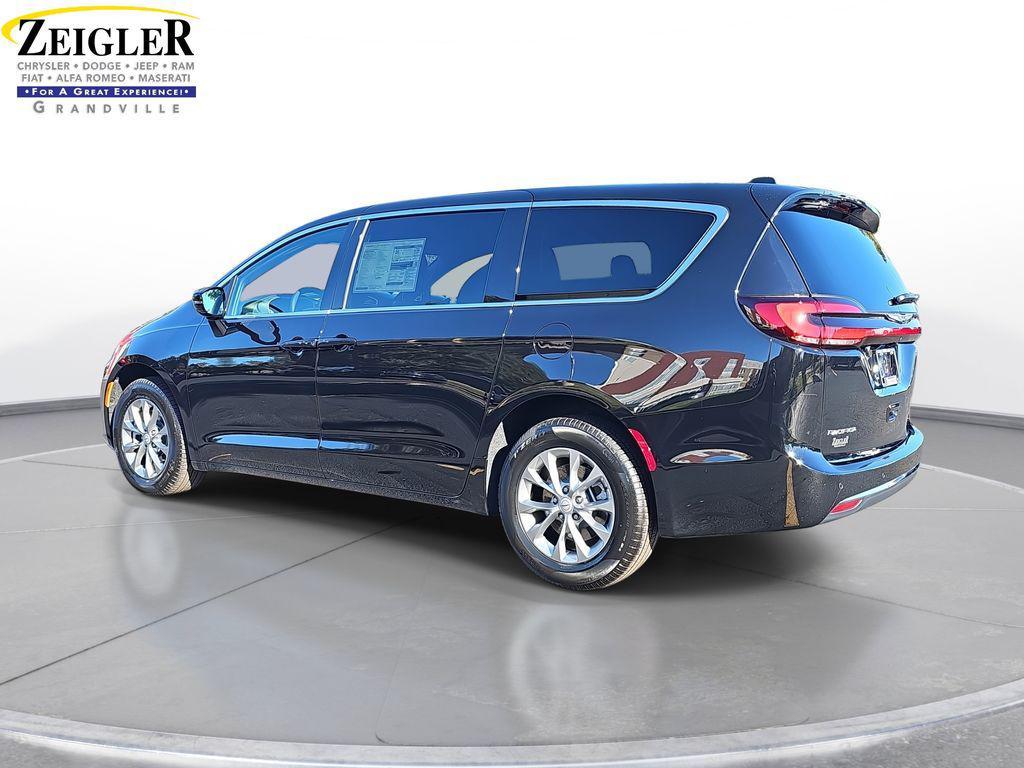 new 2026 Chrysler Pacifica car, priced at $43,180